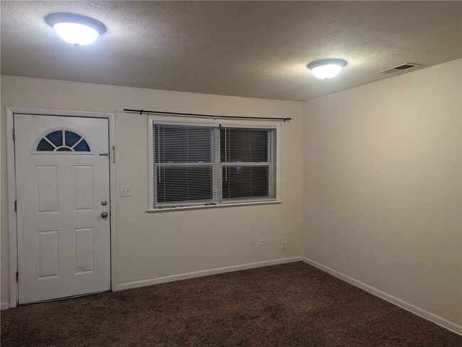 Photo - 1908.5 Westwood Ave