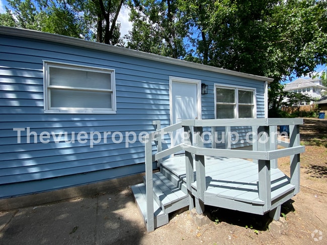 Building Photo - Fully rehabbed 3 Bed, 1 Bath in Farrington... Rental
