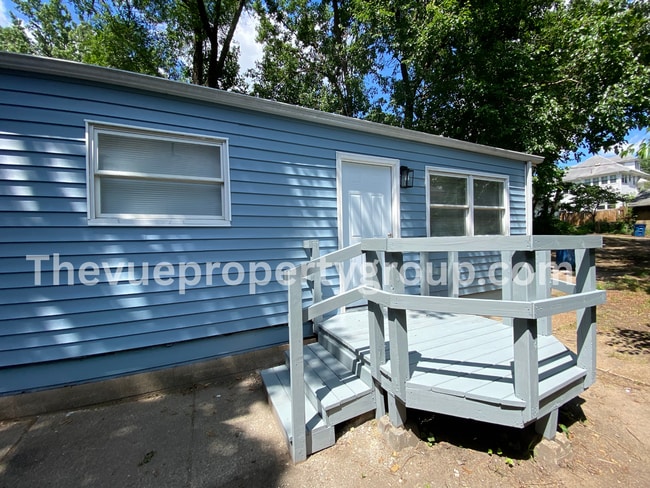 Fully rehabbed 3 Bed, 1 Bath in Farrington... - Fully rehabbed 3 Bed, 1 Bath in Farrington... House