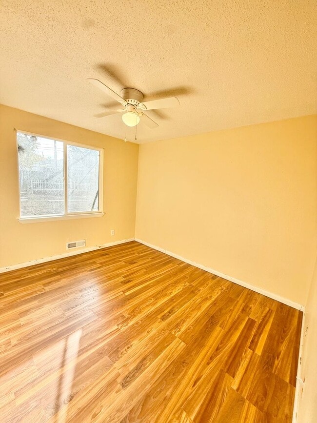 Photo - Home for rent on Union with Oversized Gara...