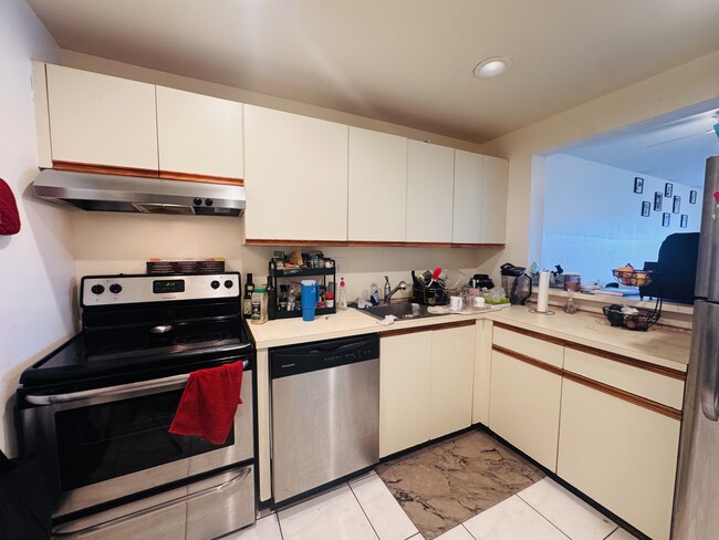 Photo - 8025 S Colony Cir