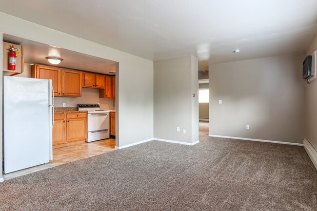 Building Photo - 3 E Central Ave Unit 2B By MU Health Science