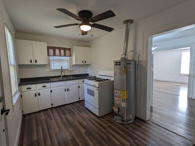 Photo - 1320 Harrison Ave