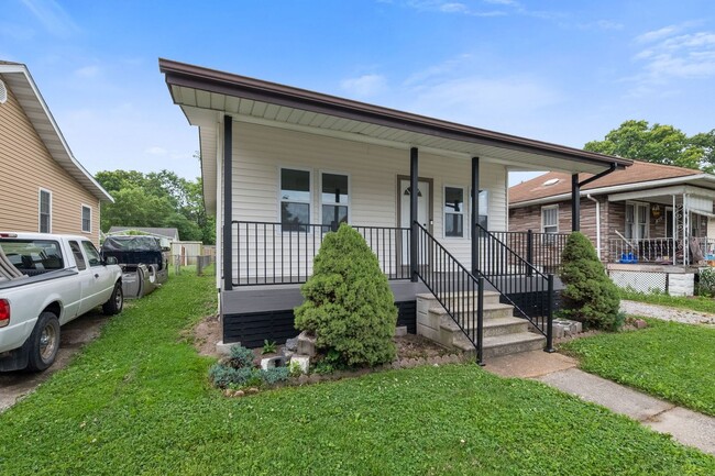 Porch-Side Charm: Turnkey 2-Bed Home with ... - Porch-Side Charm: Turnkey 2-Bed Home with ...