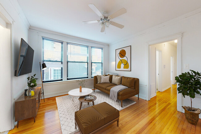 Dining/Living room - 5128-5132 S. Cornell Avenue Apartments