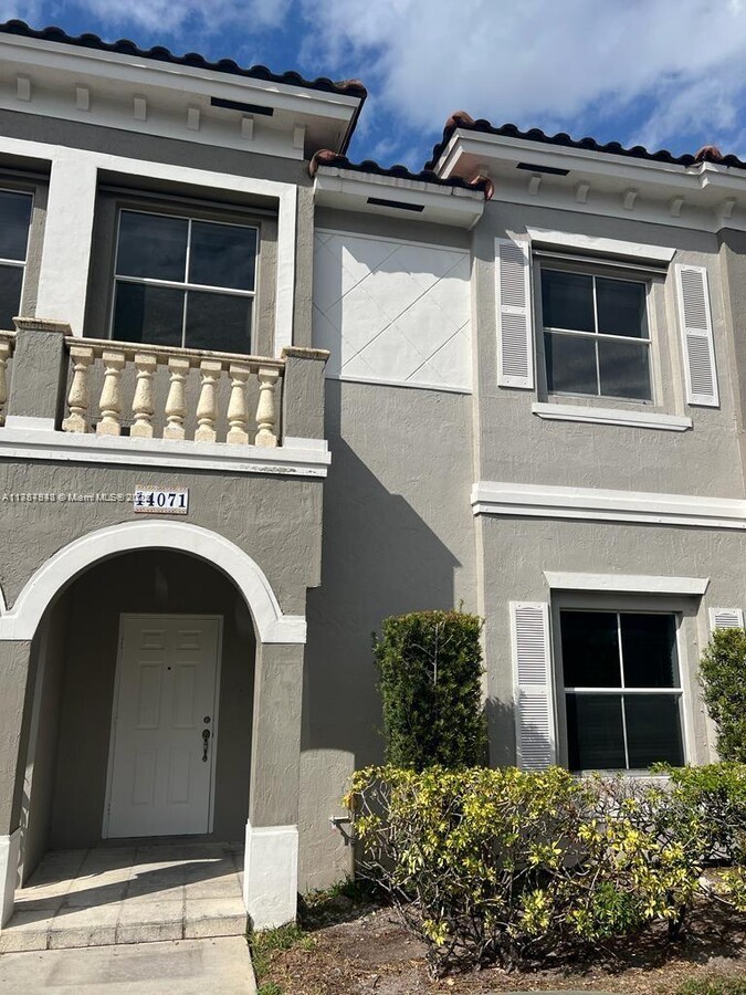 Photo - 14071 SW 49th St Townhome