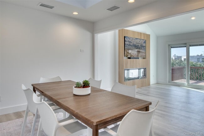 Photo - 32 Library Ave