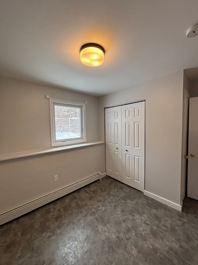 Photo - 52 Bissett Rd Unit 1