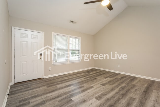 Photo - 518 Harper St