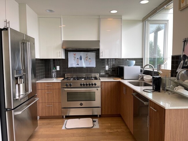 Photo - CLICK "REQUEST A TOUR" NOW!