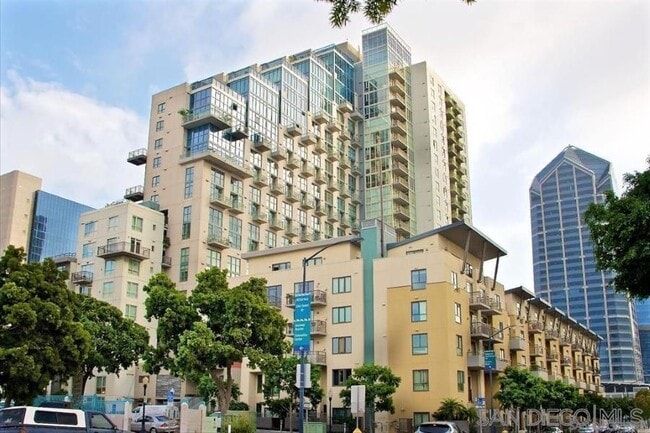 Photo - 1240 India St Unit 517