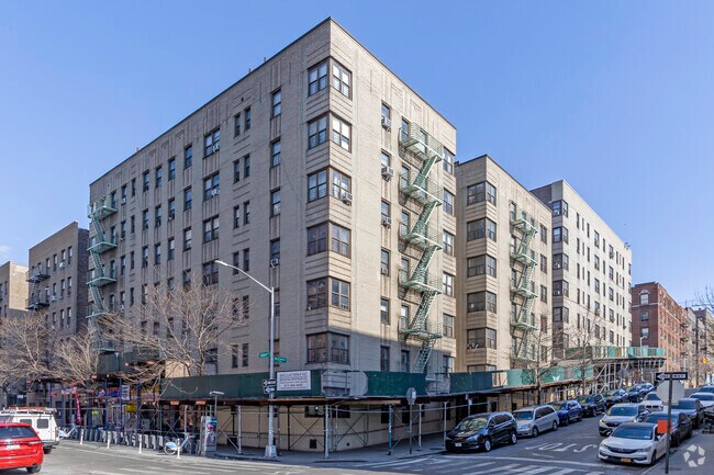 Photo - Cooperative Apartments