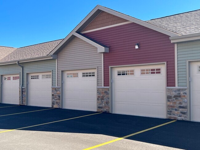 Exterior Garages Available to Rent