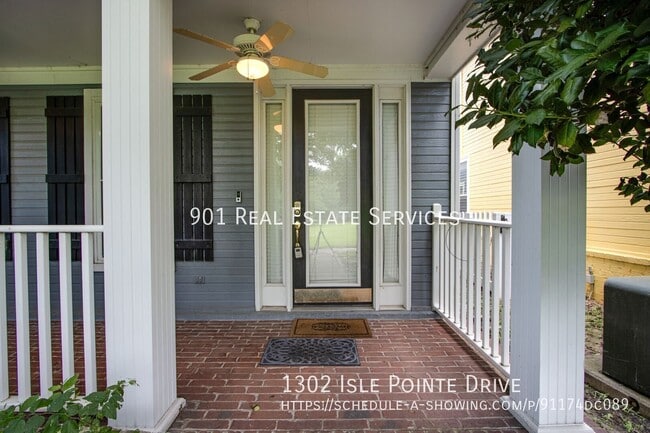 1302 Isle Pointe Dr