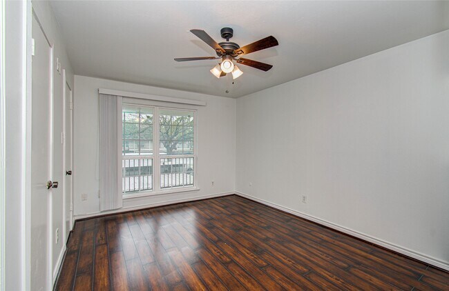 Photo - 12633 Memorial Dr Unit 152