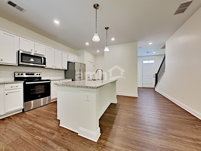 Photo - 3358 Okelly Dr