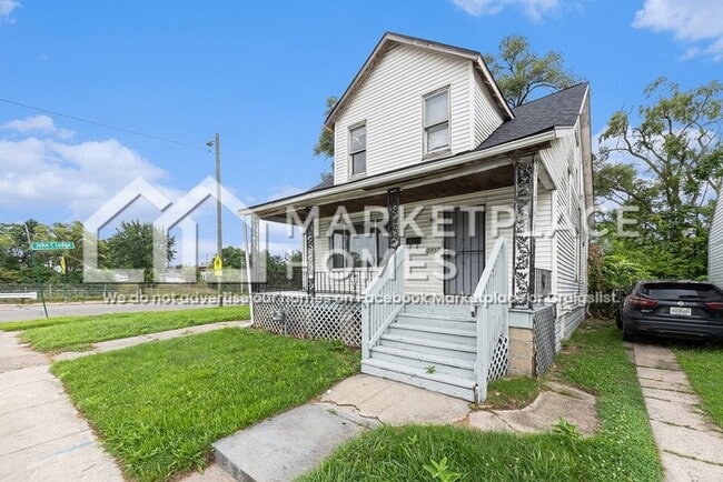 Photo - 15457 Cloverlawn Ave