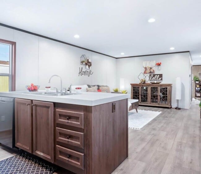 Photo - 135 Prairie Dr