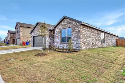 Building Photo - 1217 Benwick Dr