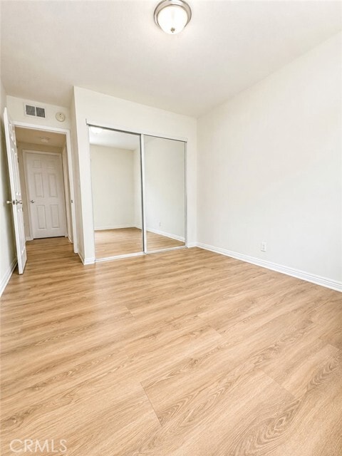 10636 Woodley Ave Unidad 43