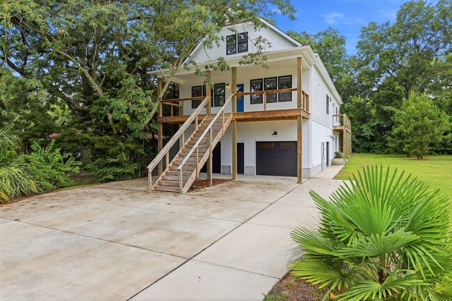 Photo - Custom Home in Seagate | 4 Bedrooms • 3 Bathrooms • Minutes to Wrightsville Beach