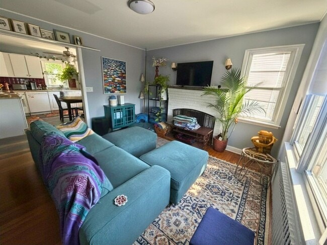 Photo - 104 Washington Ave N