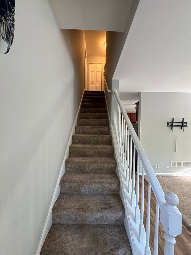 Photo - 1425 Millbrook Dr