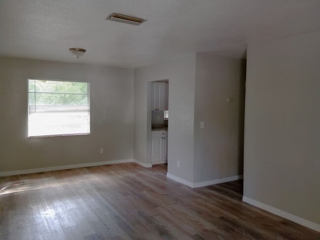 Photo - 1225 Kennedy Rd Unit Kennedy Rd. - 1225  02