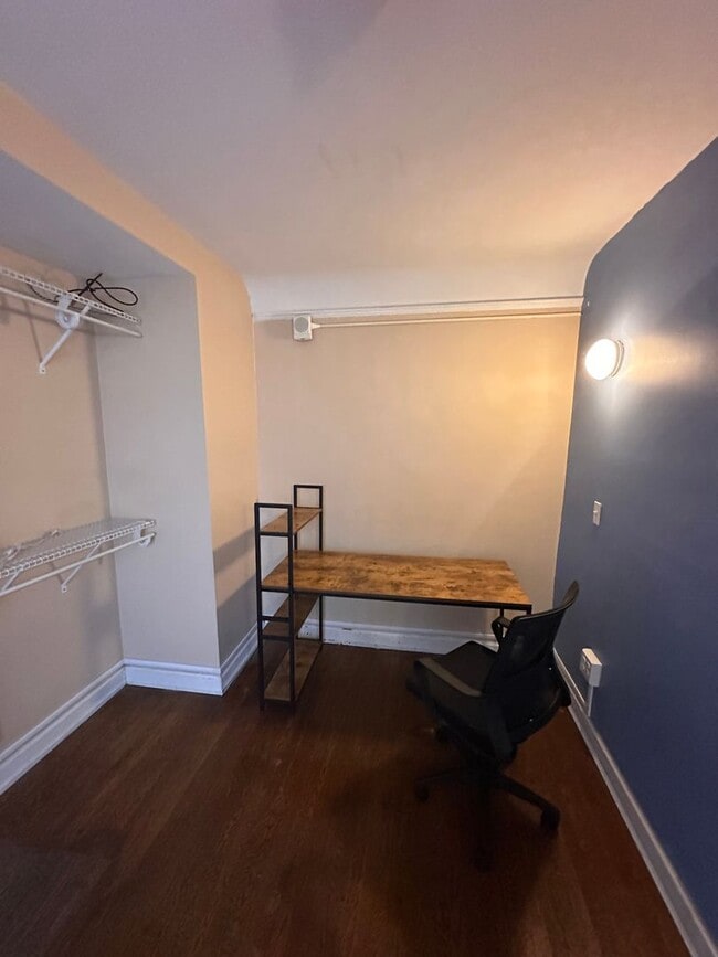 Photo - Bungay 22nd Ave Apartments - UW Unit 2