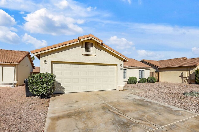 Building Photo - Great Gilbert home!