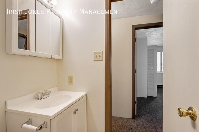 Photo - 9234 Niemel Dr Unit Apt. 12