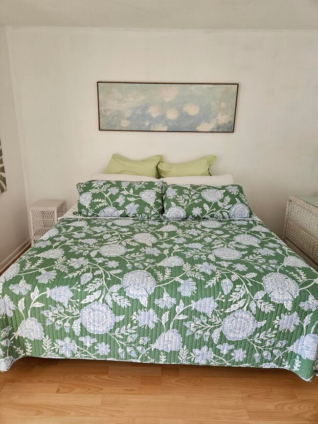 Photo - 680 Horizon W Unit 211