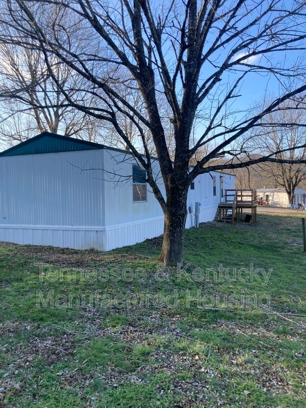 Photo - 209 Cumberland Ln