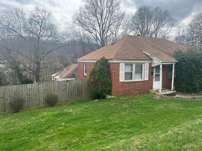 Photo - RARE CARSON LANE DUPLEX AVAILABLE