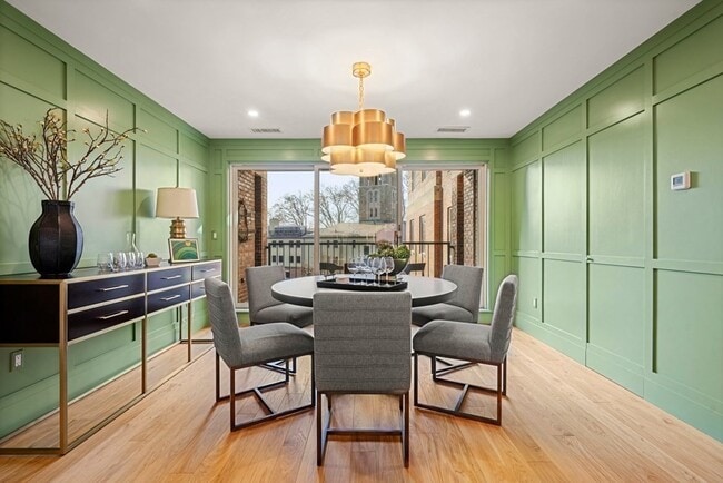 Photo - 130 Mt Auburn St Unidad 311