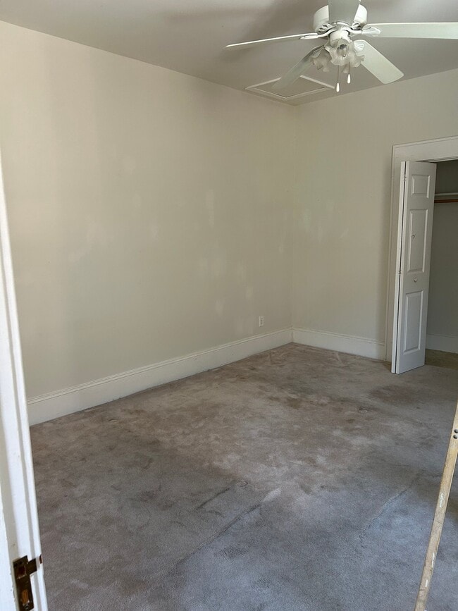 Photo - 26 N Congress St Unidad D