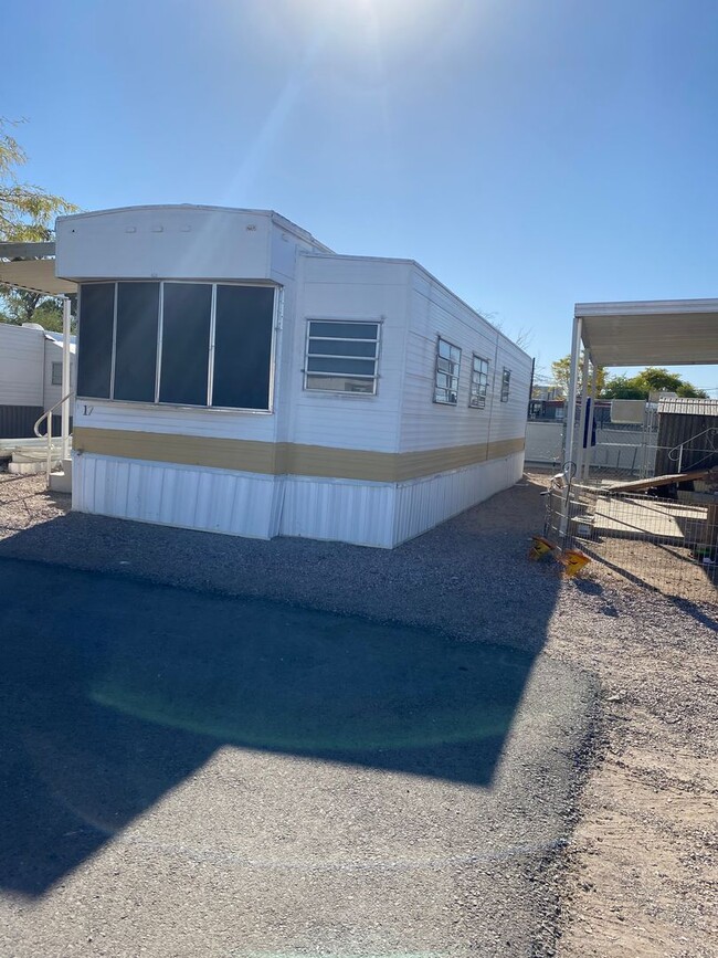 Building Photo - 1 BED 1 BATH Manufactured homes Under New ... Unit 17