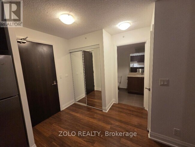 Photo - 376 Hwy 7 Unit 308