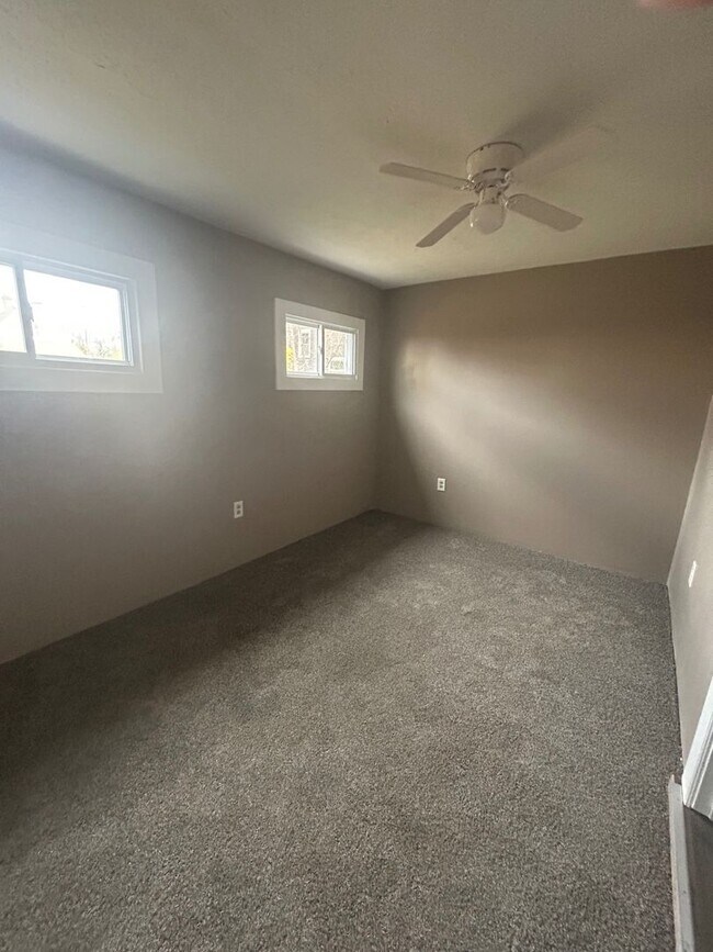 Photo - 3422 Seymour Ave Unidad 1