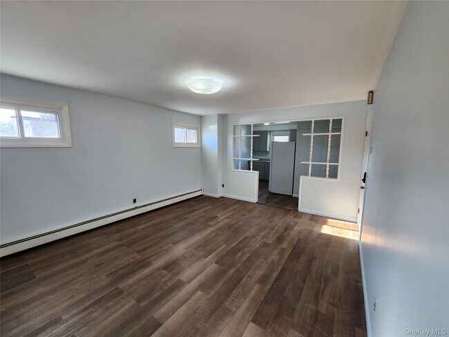 Photo - 1547 US-9 Unit 2