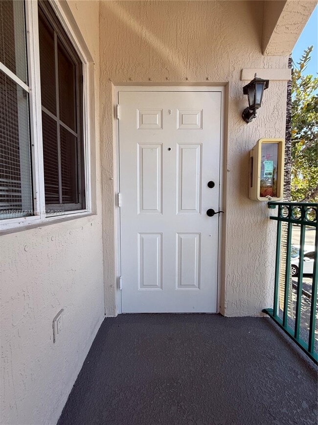 Photo - 1300 SE 29th St Unit 205