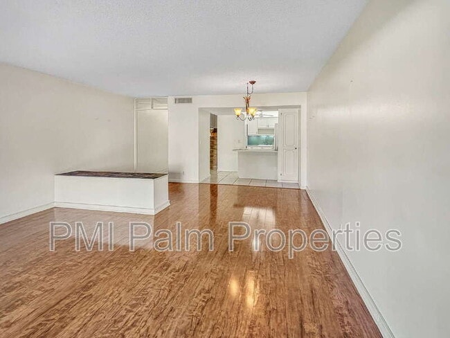 Photo - 390 Golfview Rd