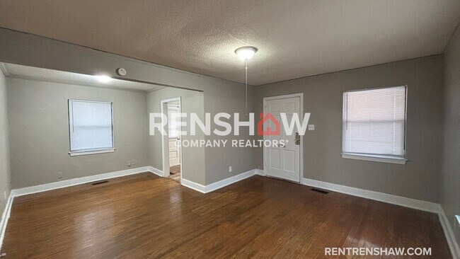 Photo - 3428 Vanuys Rd