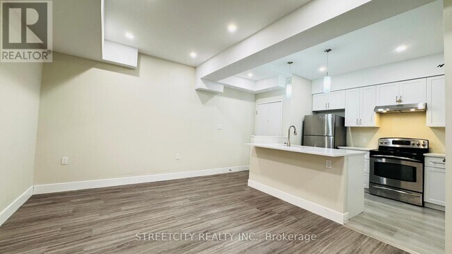 Photo - 346 Ashland Ave