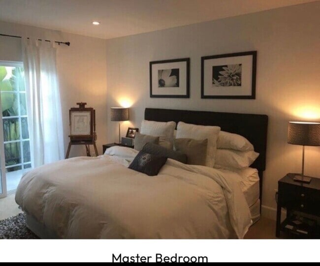 Photo - 828 9th St