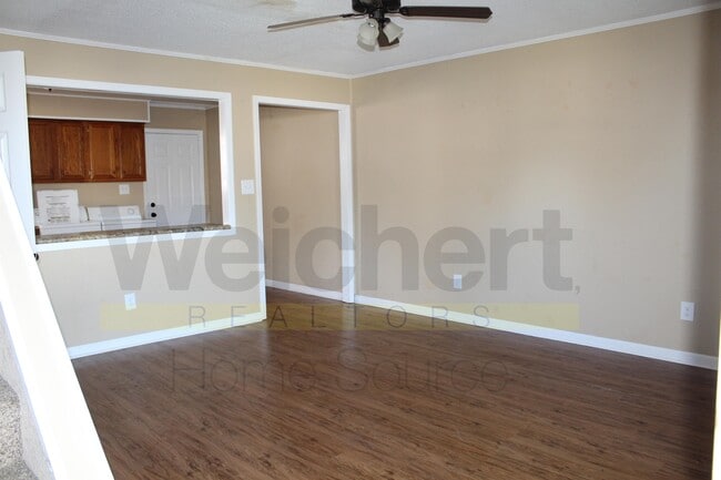 Photo - 604 N 13th St