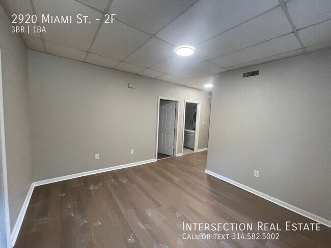 Photo - 2920 Miami St Unit 2F