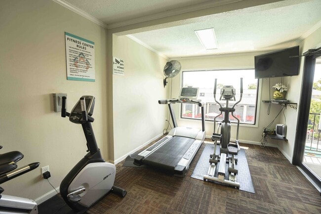 Photo - 3 Corners East