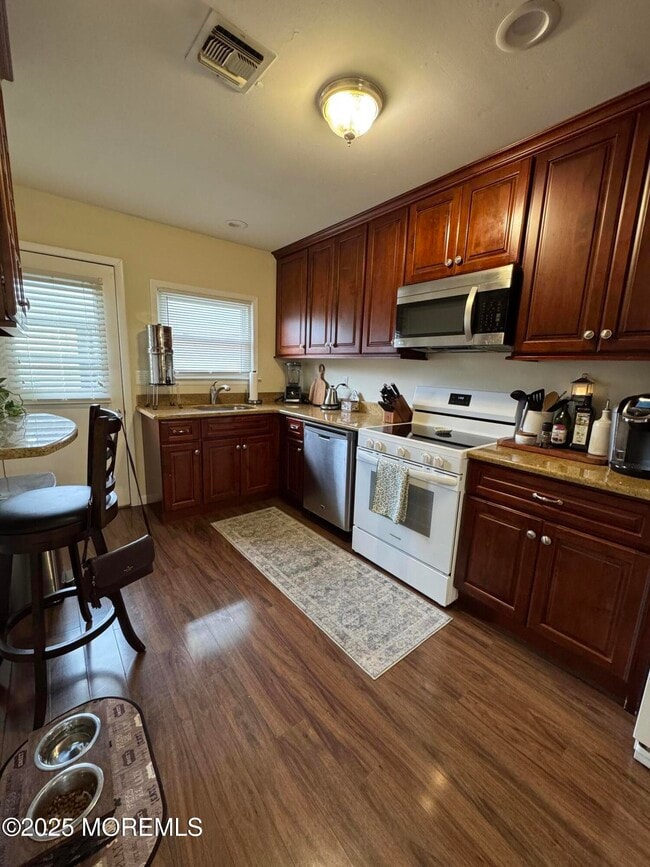 Photo - 515 Jamaica Blvd Casa