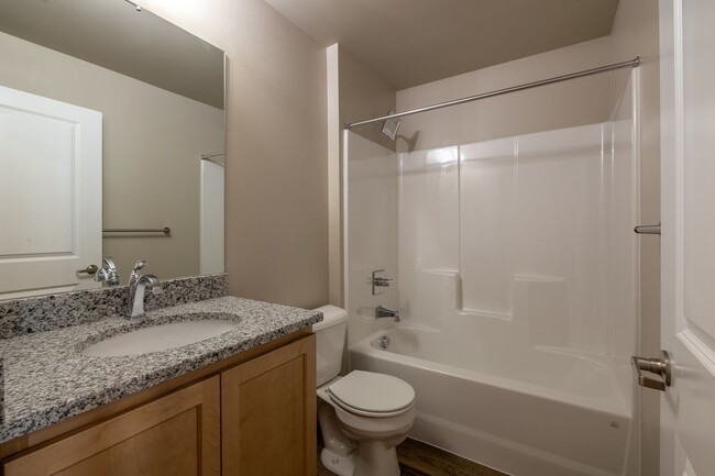 Photo - Large 2 Bedroom 2 Bath Apartment with Many Amenities Unit 211